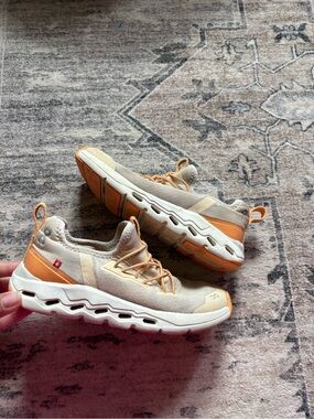 On cloud on kids cloudleap sneakers size 1 orange